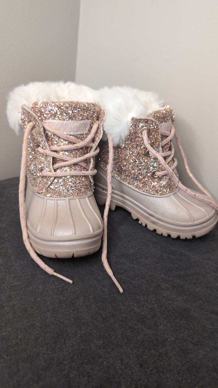 London Fog Girls Pink Glitter Faux Fur Snow Boots Size 8